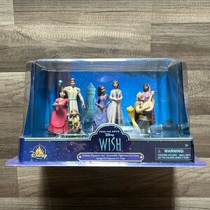 Disney Parks WISH figurine set